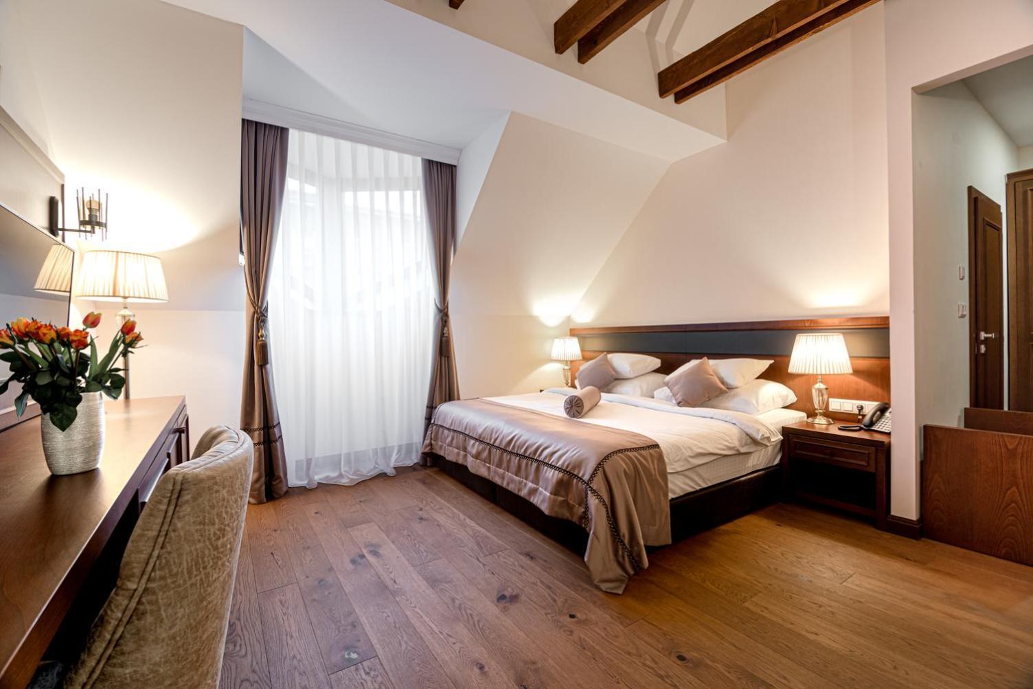Hotel Michael'S Palace Košice Zimmer foto