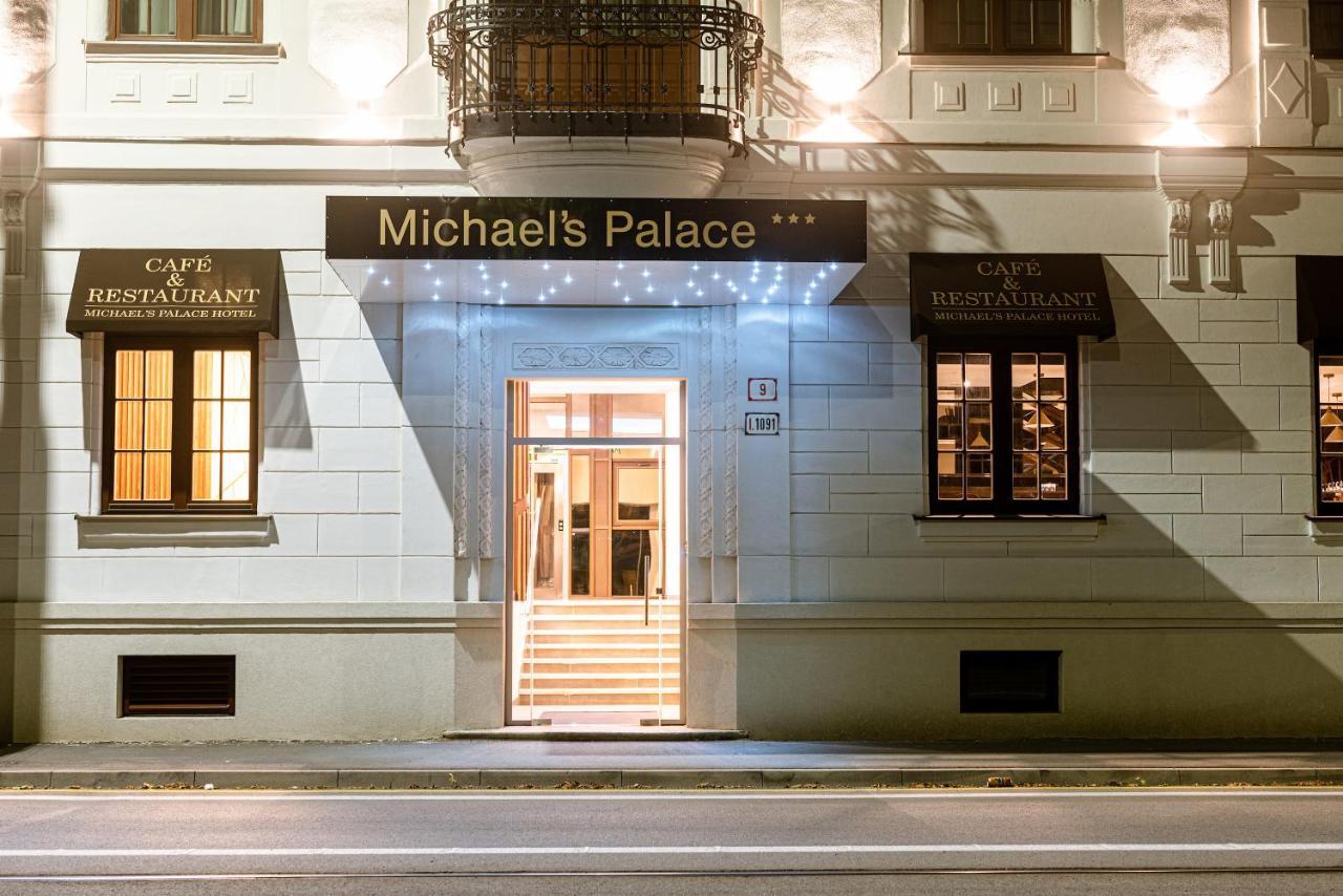 Hotel Michael'S Palace Košice Exterior foto